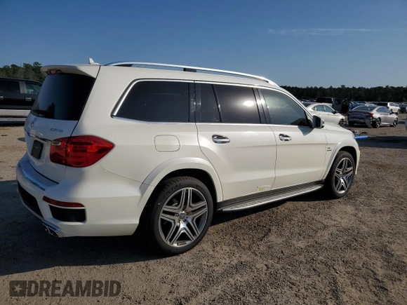 2015 Mercedes-Benz GL-Class GL 63 AMG with VIN 4JGDF7EE3FA585524, listed as a Copart auction lot 74968724 with 99,684 mi miles and Salvage Title. Bid and sale history available at carsss.com. Image 3.