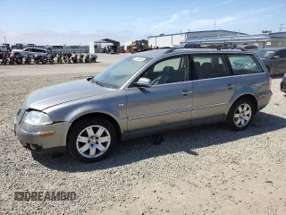 2003 Volkswagen Passat GLX z VIN WVWYH63B83E174093, wystawiony jako Copart lot #50155945 z przebiegiem 168 716 mil mil oraz Szkoda całkowita • Salvage title. Historia ofert i sprzedaży dostępna na DreamBid. Obrazek 1.