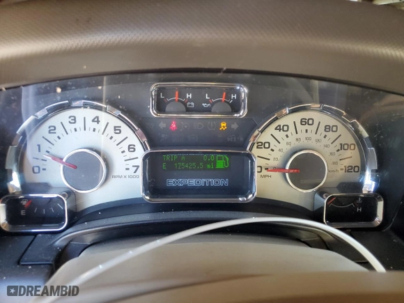 2012 Ford Expedition XLT with VIN 1FMJU1H57CEF40608, listed as a Copart auction lot 47727175 with 175,425 mi miles and Salvage Title. Bid and sale history available at carsss.com. Image 9.