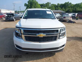 2020 Chevrolet Suburban LT z VIN 1GNSKHKC9LR198576, wystawiony jako IAAI lot #42498041 z przebiegiem 81 668 mil mil oraz . Historia ofert i sprzedaży dostępna na DreamBid. Obrazek 12.