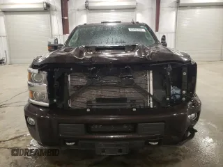 2019 Chevrolet Silverado 3500HD High Country with VIN 1GC4KYEY3KF166649, listed as a Copart auction lot 85492684 with 113,298 mi miles and Salvage Title. Bid and sale history available at carsss.com. Image 5.