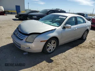 2008 Ford Fusion SEL with VIN 3FAHP08188R208284, listed as a Copart auction lot 44253015 with 121,010 mi miles and Salvage Title. Bid and sale history available at carsss.com. Image 1.