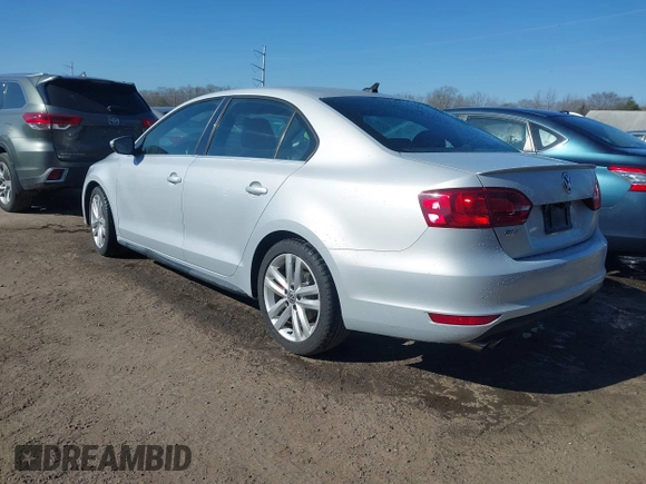 2012 Volkswagen Jetta GLI Autobahn с VIN 3VW567AJ1CM131389, выставлен на аукционе IAAI как лот 41698929 с пробегом 114 034 миль миль и . История ставок и продаж доступна на DreamBid. Изображение 3.