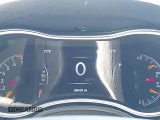 2021 Jeep Grand Cherokee Laredo E с VIN 1C4RJEAG1MC713555, выставлен на аукционе IAAI как лот 41973664 с пробегом 89 420 миль миль и . История ставок и продаж доступна на DreamBid. Изображение 7.