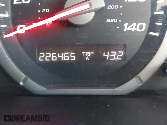 2008 Honda Pilot EX-L with VIN 5FNYF18558B039347, listed as a IAAI auction lot 41117582 with 226,465 mi miles. Bid and sale history available at carsss.com. Image 16.