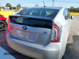 2015 Toyota Prius Four z VIN JTDKN3DU4F0422967, wystawiony jako IAAI lot #42279662 z przebiegiem 41 167 mil mil oraz . Historia ofert i sprzedaży dostępna na DreamBid. Obrazek 17.