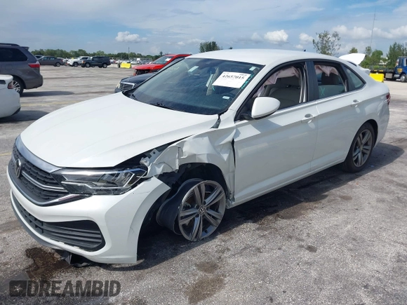 2024 Volkswagen Jetta SE with VIN 3VWEM7BU8RM007188, listed as a IAAI auction lot 42657015 with 40,589 mi miles and . Bid and sale history available at DreamBid. Image 2.