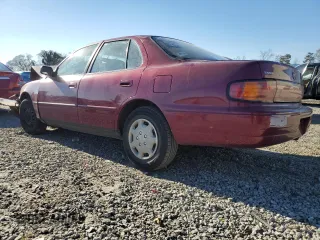1992 Toyota Camry LE with VIN 4T1SK12EXNU029390, listed as a Copart auction lot 82369904 with 309,383 mi miles and Salvage Title. Bid and sale history available at carsss.com. Image 2.