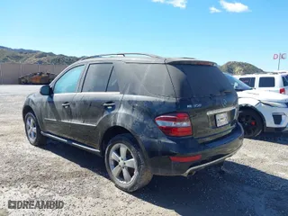2010 Mercedes-Benz M-Class ML 350 with VIN 4JGBB8GB1AA562182, listed as a IAAI auction lot 41465665 with 1 mi miles. Bid and sale history available at carsss.com. Image 3.