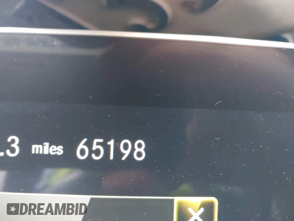 2021 Mercedes-Benz GLE 53 AMG with VIN 4JGFD6BB6MA250046, listed as a IAAI auction lot 42006606 with 65,198 mi miles and . Bid and sale history available at DreamBid. Image 15.