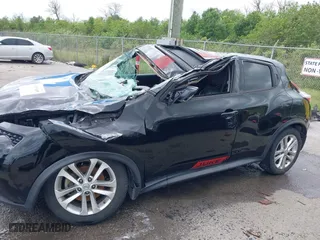 2015 Nissan Juke S with VIN JN8AF5MR1FT503590, listed as a IAAI auction lot 41970400 with 153,852 mi miles. Bid and sale history available at carsss.com. Image 14.