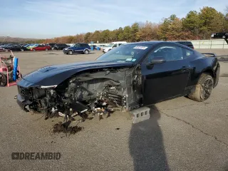 2024 Ford Mustang Dark Horse z VIN 1FA6P8R05R5501320, wystawiony jako Copart lot #85357824 z przebiegiem 1 295 mil mil oraz Nie do naprawy • Non repairable. Historia ofert i sprzedaży dostępna na DreamBid. Obrazek 1.