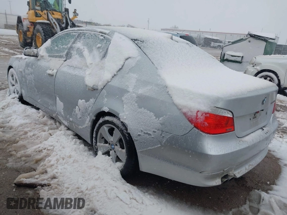 2006 BMW 5 Series 530xi with VIN WBANF73596CG65586, listed as a IAAI auction lot 41808235 with 179,160 mi miles and . Bid and sale history available at DreamBid. Image 3.