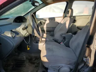 2006 Saturn ION with VIN 1G8AJ55F16Z142092, listed as a Copart auction lot 77331954 with 170,964 mi miles and Salvage Title. Bid and sale history available at carsss.com. Image 7.