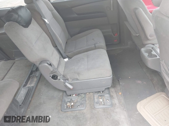 2011 Honda Odyssey EX with VIN 5FNRL5H49BB082706, listed as a IAAI auction lot 42080414 with 228,176 mi miles and . Bid and sale history available at carsss.com. Image 8.