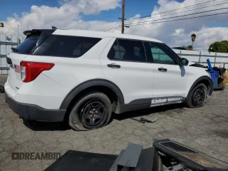 2021 Ford Police Interceptor Utility z VIN 1FM5K8AW5MNA20072, wystawiony jako Copart lot #48149645 z przebiegiem Nie podano mil oraz Tytuł czysty. Historia ofert i sprzedaży dostępna na DreamBid. Obrazek 3.