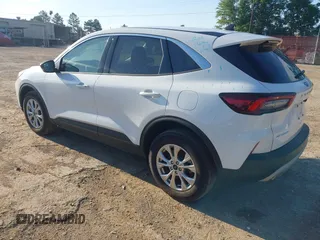 2023 Ford Escape Active with VIN 1FMCU0GZ4PUA68600, listed as a IAAI auction lot 42193384 with 12,920 mi miles and . Bid and sale history available at DreamBid. Image 3.