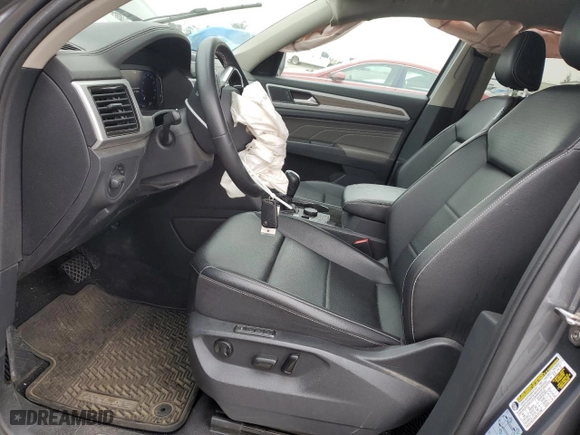 2021 Volkswagen Atlas 2.0T SEL with VIN 1V2BP2CA0MC603750, listed as a Copart auction lot 85717244 with 39,303 mi miles and Salvage Title. Bid and sale history available at carsss.com. Image 7.