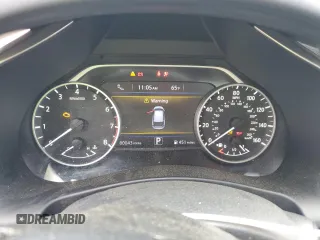 2018 Nissan Murano SL z VIN 5N1AZ2MH4JN201647, wystawiony jako Copart lot #56680115 z przebiegiem 80 043 mil mil oraz Szkoda całkowita • Salvage title. Historia ofert i sprzedaży dostępna na DreamBid. Obrazek 9.