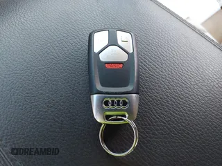 2022 Audi Q5 Sportback S line Premium с VIN WA14AAFY3N2090977, выставлен на аукционе IAAI как лот 42174322 с пробегом Не указан миль и . История ставок и продаж доступна на DreamBid. Изображение 11.