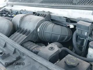 2008 Ford Econoline Cargo Commercial with VIN 1FTNE14W28DA72947, listed as a IAAI auction lot 42870425 with 238,839 mi miles and . Bid and sale history available at DreamBid. Image 14.