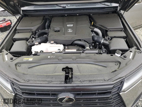 2024 Lexus GX 550 Premium z VIN JTJTBCDX2R5023308, wystawiony jako Copart lot #50315765 z przebiegiem 5 366 mil mil oraz Szkoda całkowita • Salvage title. Historia ofert i sprzedaży dostępna na DreamBid. Obrazek 12.