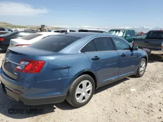 2017 Ford Police Interceptor с VIN 1FAHP2MK2HG138122, выставлен на аукционе Copart как лот 52065085 с пробегом 123 133 миль миль и Списание • Salvage title. История ставок и продаж доступна на DreamBid. Изображение 3.