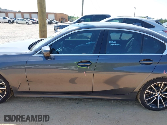 2019 BMW 3 Series 330i with VIN WBA5R1C5XKFH00567, listed as a IAAI auction lot 42076068 with 160,576 mi miles and . Bid and sale history available at DreamBid. Image 14.