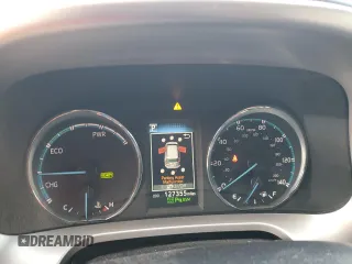 2016 Toyota RAV4 Limited z VIN JTMDJREV1GD013351, wystawiony jako Copart lot #60057045 z przebiegiem 127 355 mil mil oraz Szkoda całkowita • Salvage title. Historia ofert i sprzedaży dostępna na DreamBid. Obrazek 9.