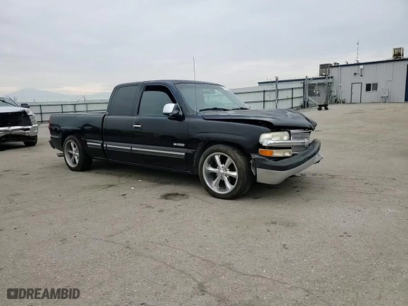 2000 Chevrolet Silverado 1500 LS with VIN 1GCEC19T8YZ284548, listed as a Copart auction lot 47891245 with 0 mi miles and Salvage Title. Bid and sale history available at carsss.com. Image 11.