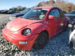 2001 Volkswagen Beetle GLS with VIN 3VWCK21C41M455005, listed as a Copart auction lot 81995514 with 167,182 mi miles and Salvage Title. Bid and sale history available at DreamBid. Image 1.