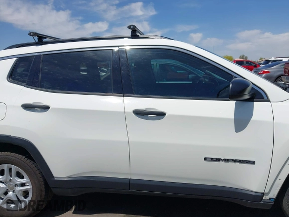 2020 Jeep Compass Sport with VIN 3C4NJCAB5LT253133, listed as a IAAI auction lot 42181816 with 76,255 mi miles and . Bid and sale history available at DreamBid. Image 14.