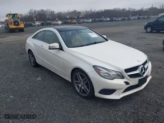 2015 Mercedes-Benz E-Class E 400 with VIN WDDKJ6HB3FF292379, listed as a IAAI auction lot 41838279 with 127,089 mi miles. Bid and sale history available at carsss.com. Image 1.