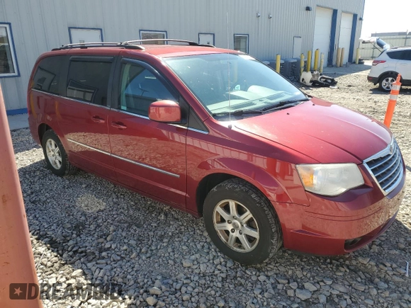2010 Chrysler Town & Country Touring with VIN 2A4RR5D11AR319518, listed as a Copart auction lot 53360305 with 190,402 mi miles and Non Repairable. Bid and sale history available at carsss.com. Image 4.