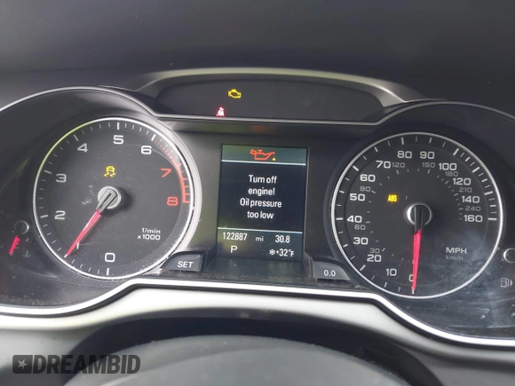 2015 Audi A4 Premium Plus with VIN WAUFFAFL3FN014015, listed as a IAAI auction lot 41362315 with 122,887 mi miles. Bid and sale history available at carsss.com. Image 7.