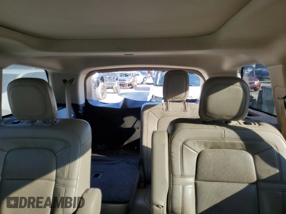 2021 Lincoln Aviator Reserve z VIN 5LM5J7WC9MGL01854, wystawiony jako Copart lot #88782765 z przebiegiem 87 789 mil mil oraz Nie do naprawy • Non repairable. Historia ofert i sprzedaży dostępna na DreamBid. Obrazek 10.