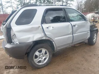 2007 Kia Sportage LX with VIN KNDJF724577314160, listed as a IAAI auction lot 41516385 with Not Provided miles. Bid and sale history available at carsss.com. Image 4.