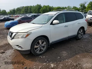 2014 Nissan Pathfinder S z VIN 5N1AR2MM9EC697737, wystawiony jako Copart lot #60273845 z przebiegiem 184 161 mil mil oraz Czysty tytuł • Clean title. Historia ofert i sprzedaży dostępna na DreamBid. Obrazek 1.