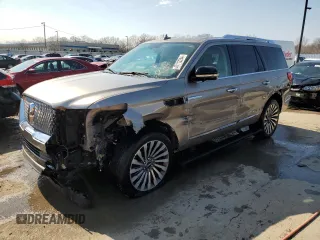 2018 Lincoln Navigator Reserve z VIN 5LMJJ2LT4JEL06991, wystawiony jako Copart lot #47112244 z przebiegiem Nie podano mil oraz . Historia ofert i sprzedaży dostępna na DreamBid. Obrazek 1.