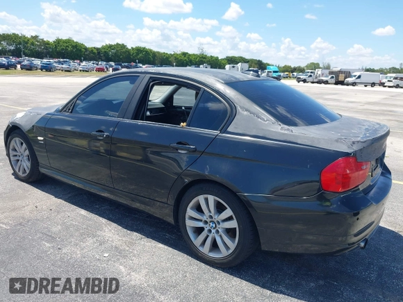 2011 BMW 3 Series 335i xDrive with VIN WBAPL5C58BA920995, listed as a IAAI auction lot 42522660 with Not provided miles and . Bid and sale history available at DreamBid. Image 3.