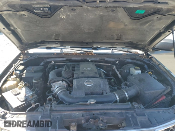 2008 Nissan Frontier SE z VIN 1N6AD07U78C416412, wystawiony jako Copart lot #50690625 z przebiegiem 191 081 mil mil oraz Szkoda całkowita • Salvage title. Historia ofert i sprzedaży dostępna na DreamBid. Obrazek 11.