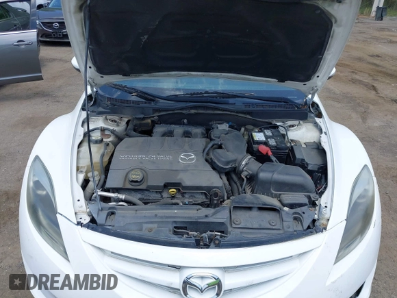 2011 Mazda 6 S Touring Plus with VIN 1YVHZ8CB5B5M18929, listed as a IAAI auction lot 42137560 with 202,040 mi miles and . Bid and sale history available at carsss.com. Image 10.