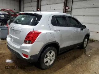 2020 Chevrolet Trax LS with VIN 3GNCJNSB5LL181097, listed as a Copart auction lot 62089465 with 75,319 mi miles and Salvage title. Bid and sale history available at DreamBid. Image 3.