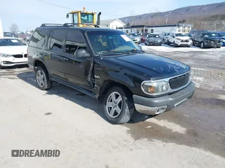 2000 Ford Explorer XLT z VIN 1FMZU83P1YUA98829, wystawiony jako IAAI lot #41609648 z przebiegiem 227 801 mil mil oraz . Historia ofert i sprzedaży dostępna na DreamBid. Obrazek 1.