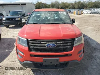 2018 Ford Police Interceptor Utility с VIN 1FM5K8AR7JGB60571, выставлен на аукционе Copart как лот 44614705 с пробегом Не указан миль и На запчасти • Non repairable. История ставок и продаж доступна на DreamBid. Изображение 5.