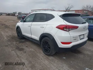 2017 Hyundai Tucson SE with VIN KM8J23A49HU297707, listed as a IAAI auction lot 41257353 with 164,687 mi miles. Bid and sale history available at carsss.com. Image 3.