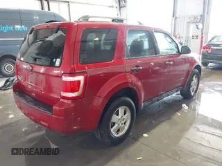2010 Ford Escape XLT с VIN 1FMCU0D71AKD11964, выставлен на аукционе IAAI как лот 42185902 с пробегом 300 745 миль миль и . История ставок и продаж доступна на DreamBid. Изображение 4.