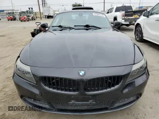 2012 BMW Z4 sDrive28i with VIN WBALL5C56CE716558, listed as a Copart auction lot 62003125 with 93,438 mi miles and Salvage title. Bid and sale history available at DreamBid. Image 5.