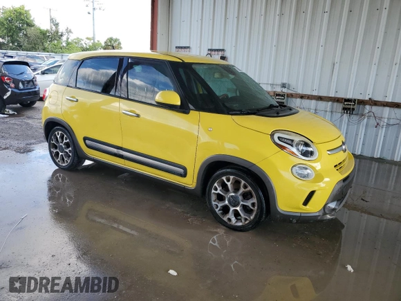 2014 FIAT 500L Trekking with VIN ZFBCFADH2EZ006230, listed as a Copart auction lot 73800154 with 144,643 mi miles and Non Repairable. Bid and sale history available at carsss.com. Image 4.