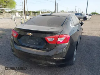 2017 Chevrolet Cruze LT with VIN 1G1BE5SM2H7101964, listed as a IAAI auction lot 41825540 with 38,975 mi miles and . Bid and sale history available at DreamBid. Image 4.